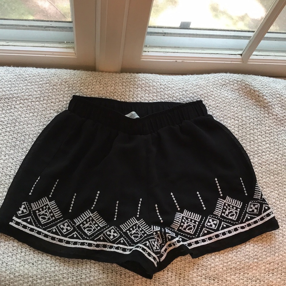 Charlotte Russe Black Tribal Print Shorts